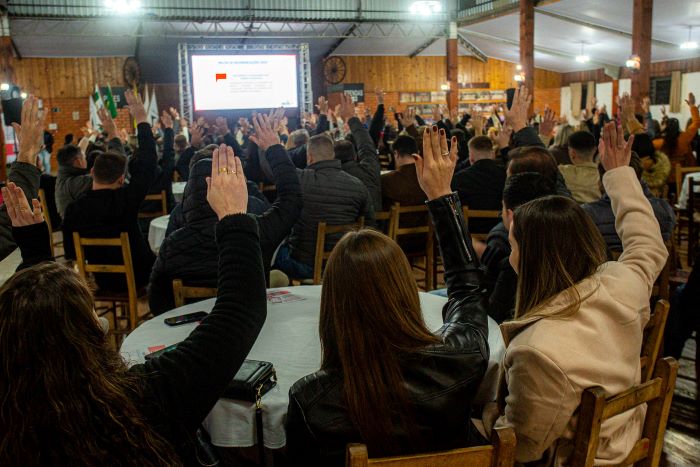 Campanha Salarial 2025: Ciclo de assembleias termina em Erechim com a participação de mais de 250 trabalhadores